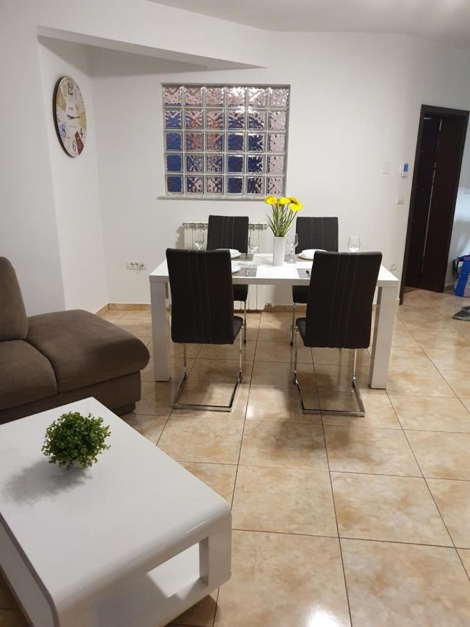 Apartma Maja, Mateja Apartman Koper